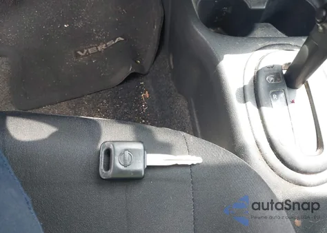 2016 Nissan Versa 1.6 S+ z USA, uszkodzony, nr VIN 3N1CN7AP1GL897364